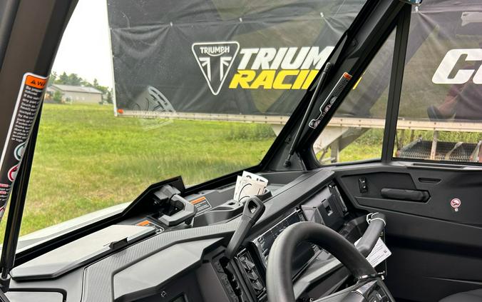 2026 Can-Am Defender Limited HD11