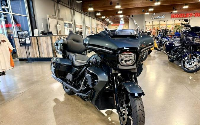 FLHXU 2025 Street Glide™ Ultra