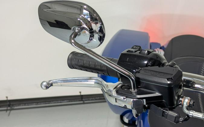 2024 Harley-Davidson® Road Glide® Blue Burst Trim Chrome
