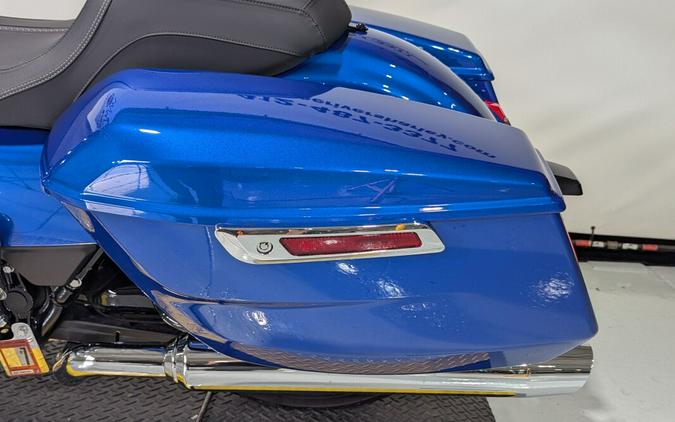 2024 Harley-Davidson® Road Glide® Blue Burst Trim Chrome