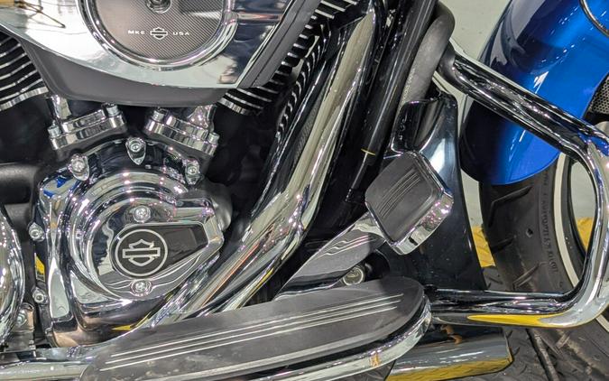 2024 Harley-Davidson® Road Glide® Blue Burst Trim Chrome
