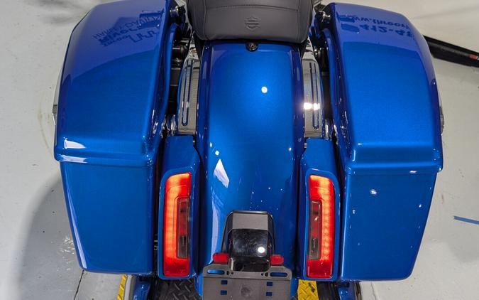 2024 Harley-Davidson® Road Glide® Blue Burst Trim Chrome