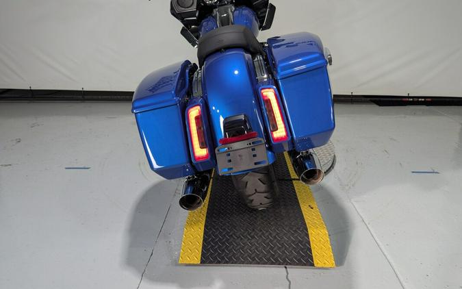 2024 Harley-Davidson® Road Glide® Blue Burst Trim Chrome