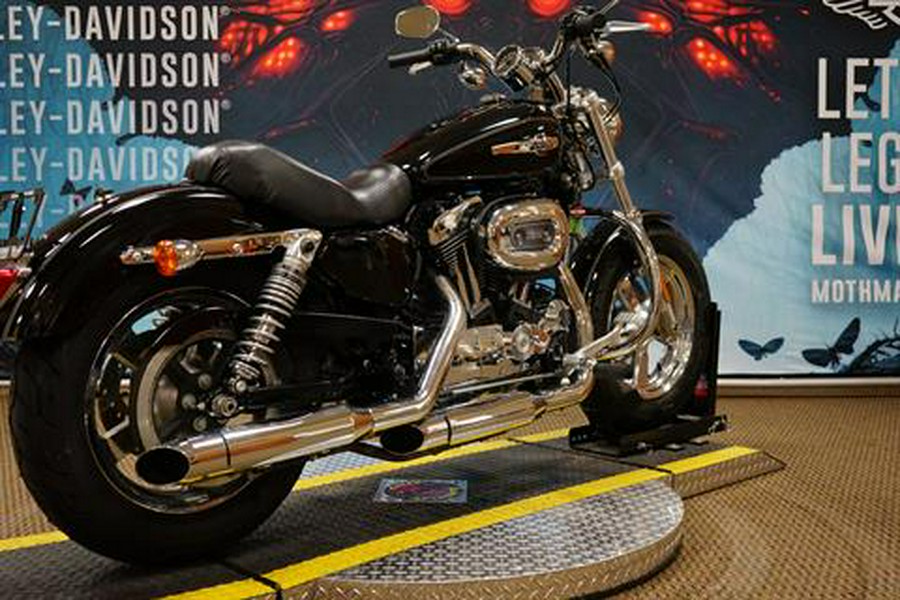 2016 Harley-Davidson 1200 Custom