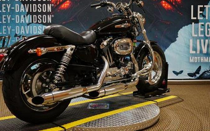 2016 Harley-Davidson 1200 Custom