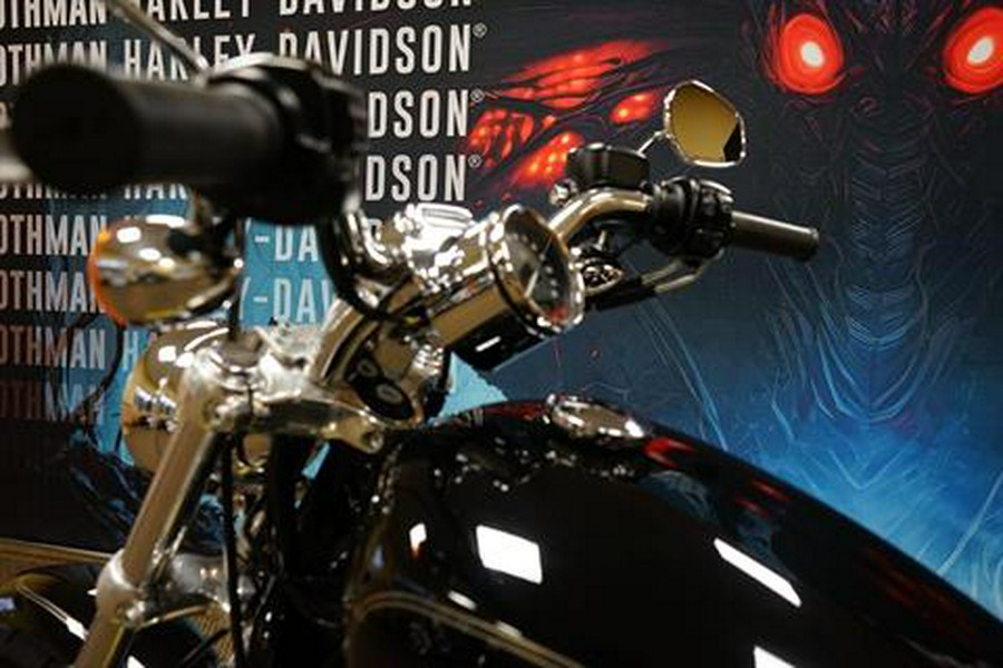 2016 Harley-Davidson 1200 Custom