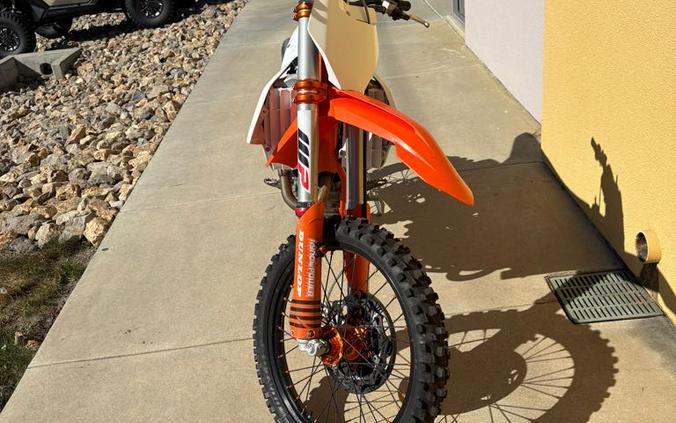 2021 KTM 250 SX-F TROY LEE EDITION