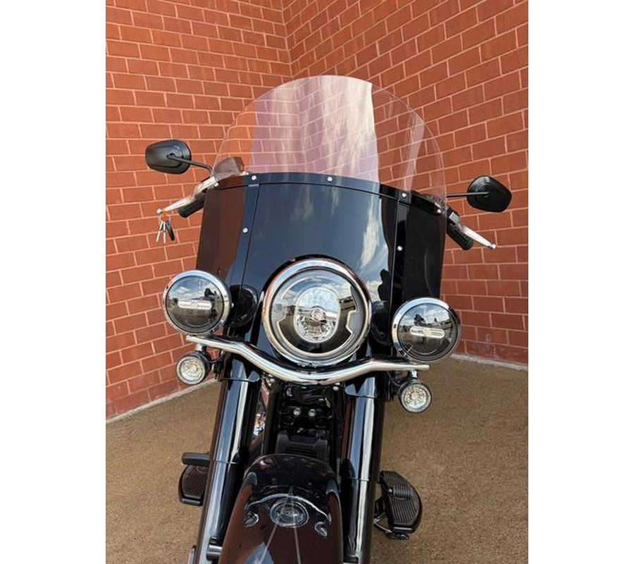 2026 Harley-Davidson® FLHC - Heritage Classic