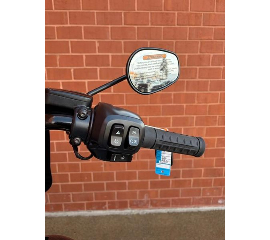 2026 Harley-Davidson® FLHC - Heritage Classic