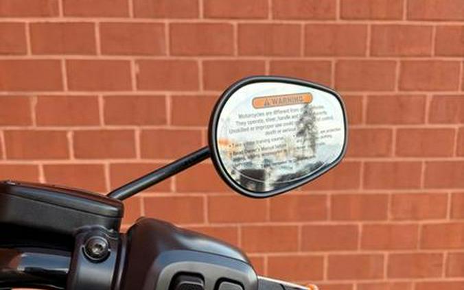 2026 Harley-Davidson® FLHC - Heritage Classic