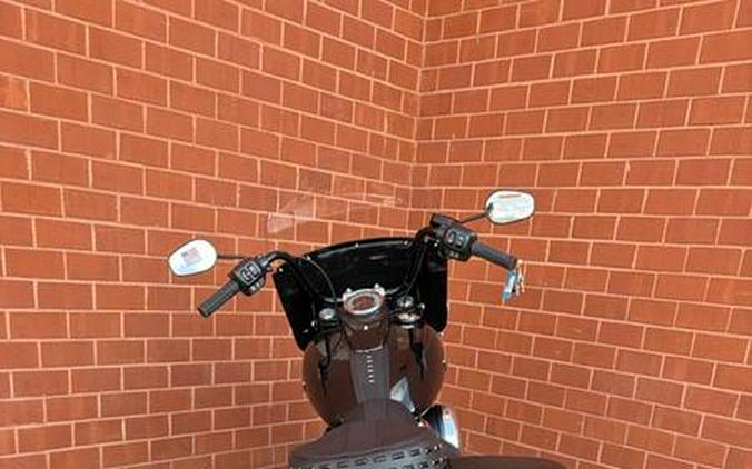 2026 Harley-Davidson® FLHC - Heritage Classic
