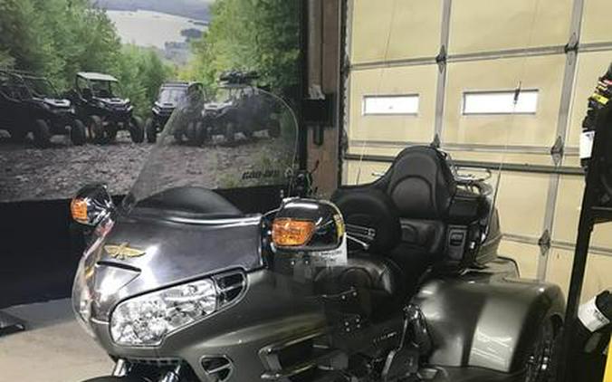 2003 Honda® GL1800A3