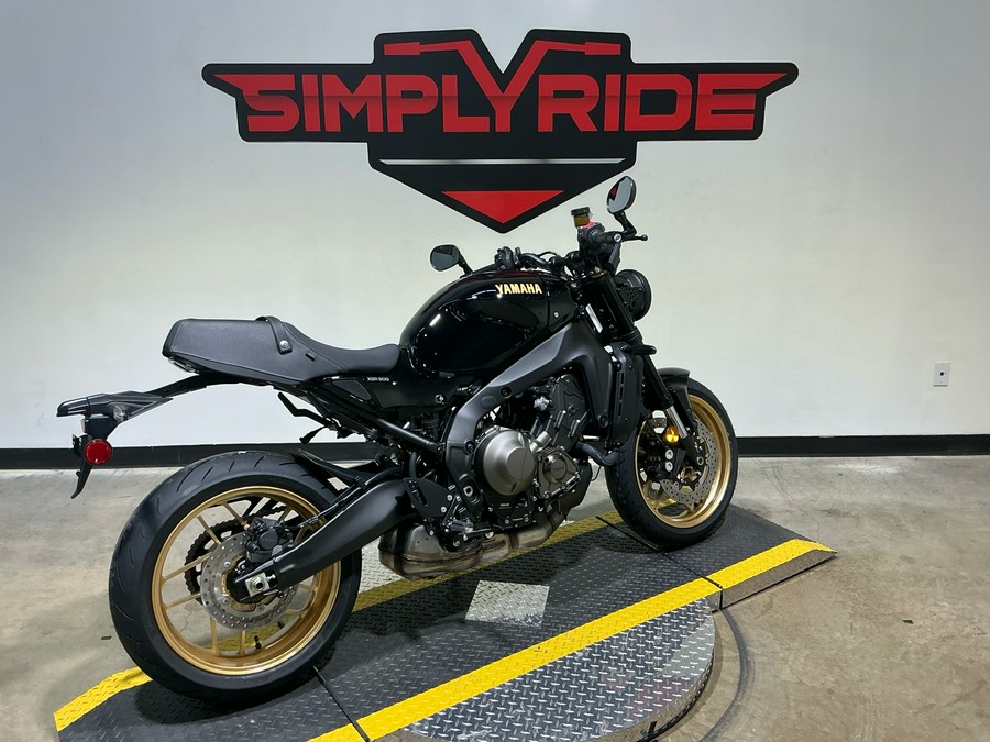 2025 Yamaha XSR900