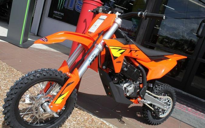 2027 KTM SX E 5