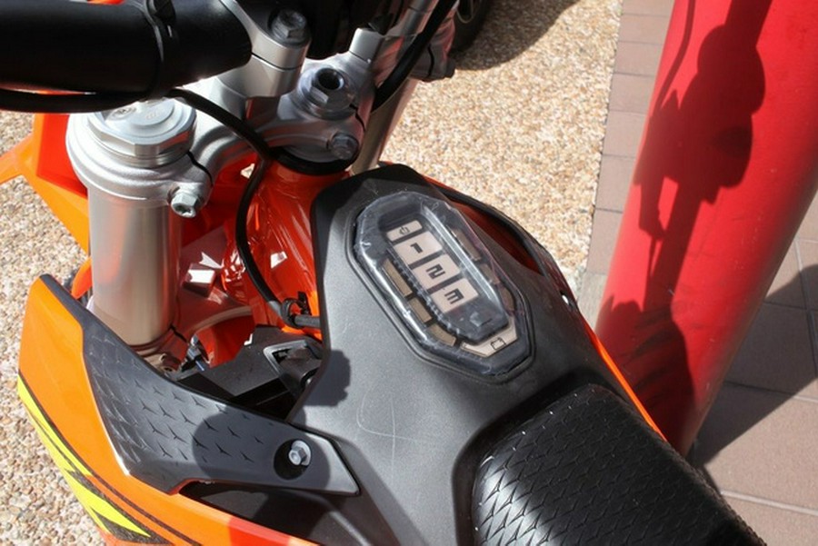 2027 KTM SX E 5