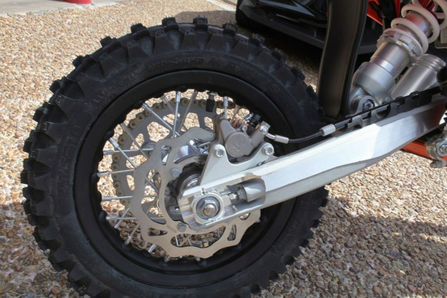 2027 KTM SX E 5