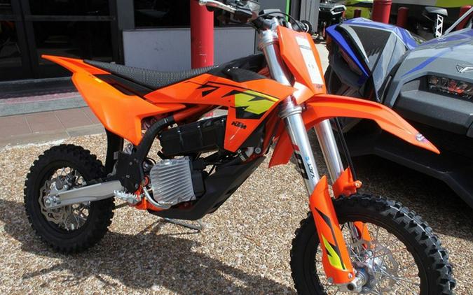 2027 KTM SX E 5