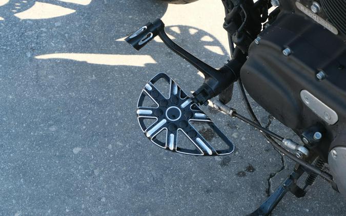 2021 HARLEY SPORTSTER IRON 883