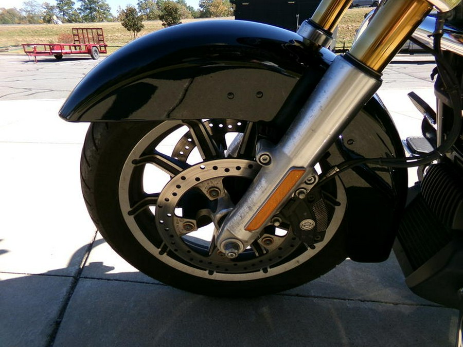 2022 Harley-Davidson® FLHT - Electra Glide® Standard