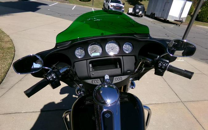 2022 Harley-Davidson® FLHT - Electra Glide® Standard