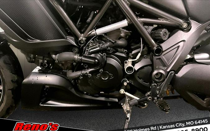 2016 Ducati Diavel Carbon