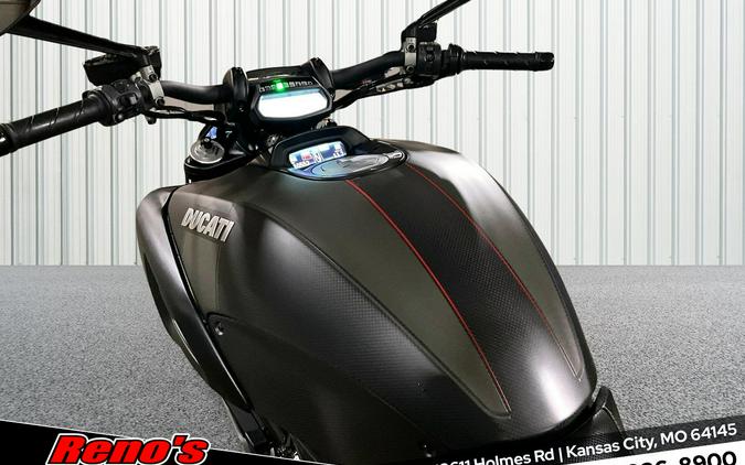 2016 Ducati Diavel Carbon