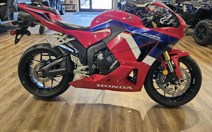 2023 Honda CBR600RR - 110915