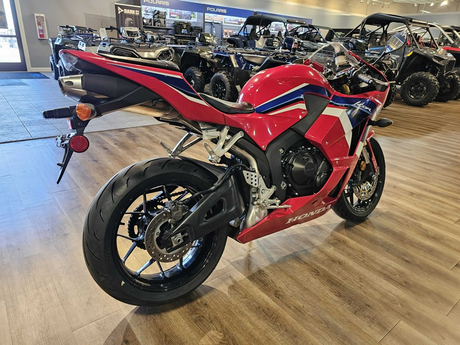 2023 Honda CBR600RR - 110915