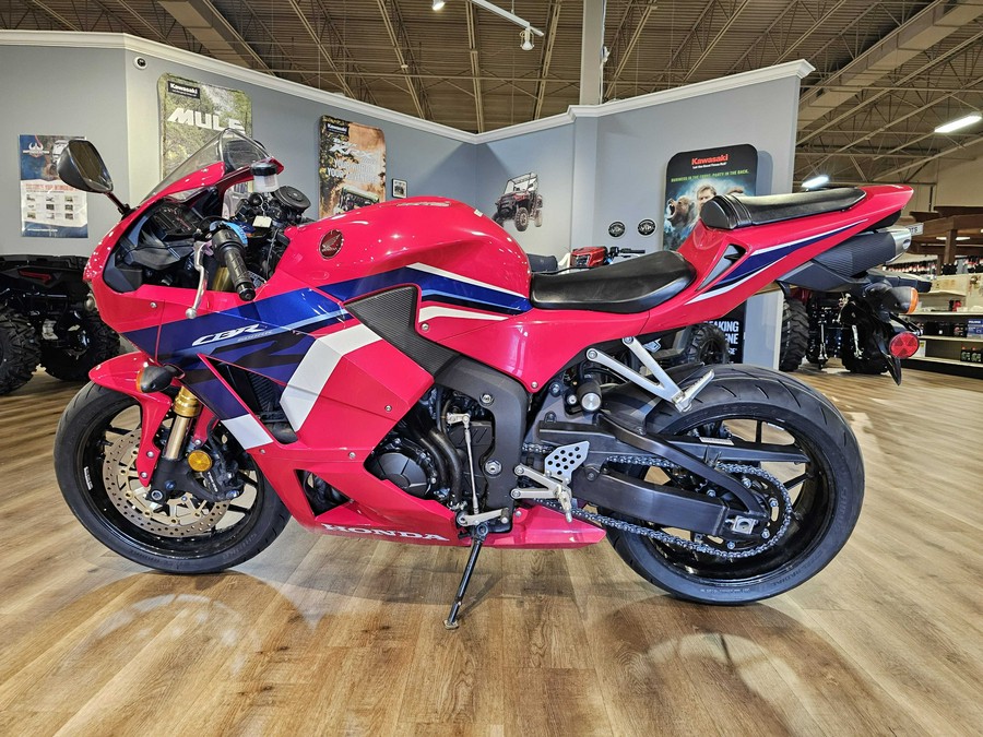 2023 Honda CBR600RR - 110915