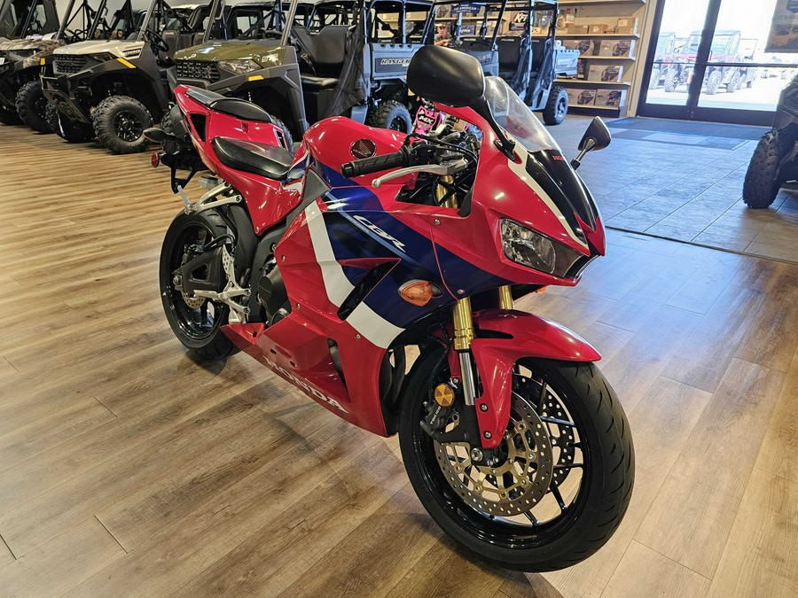 2023 Honda CBR600RR - 110915