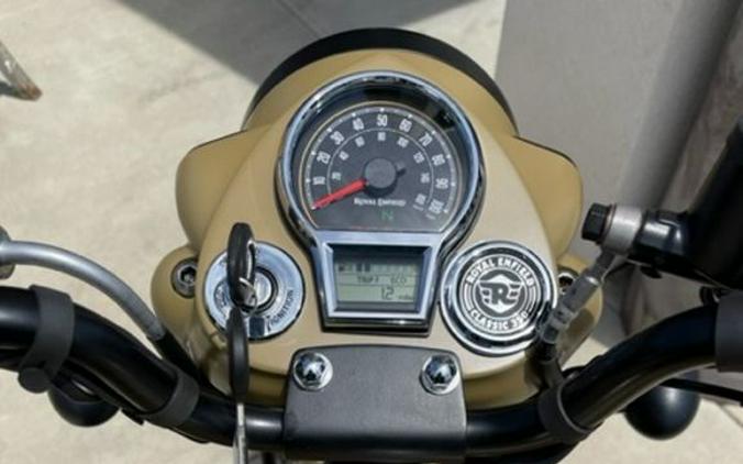 2023 Royal Enfield Classic 350 Signals Desert Sand