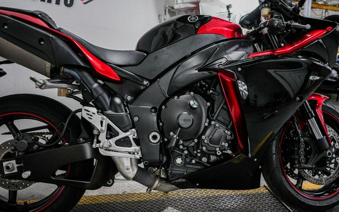 2011 Yamaha YZF-R1