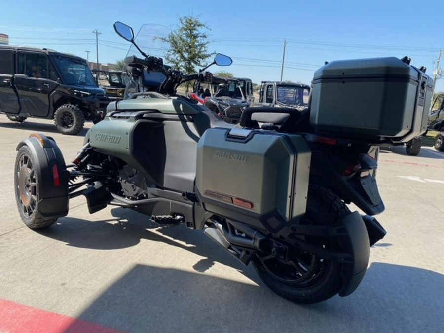 2025 Can-Am® Canyon Redrock