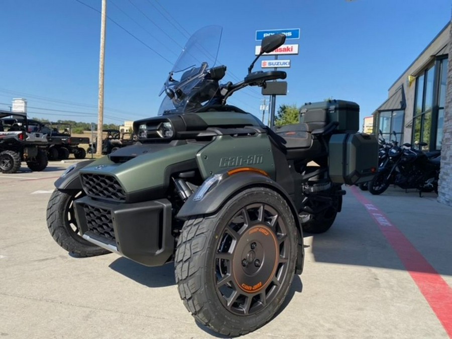 2025 Can-Am® Canyon Redrock