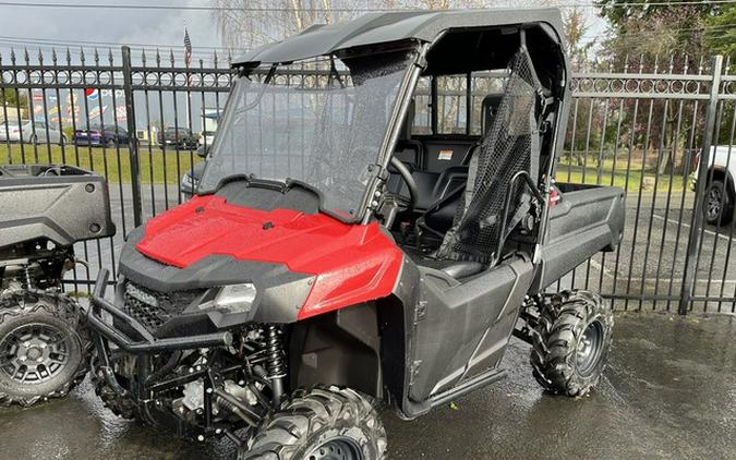 2025 Honda Pioneer 700