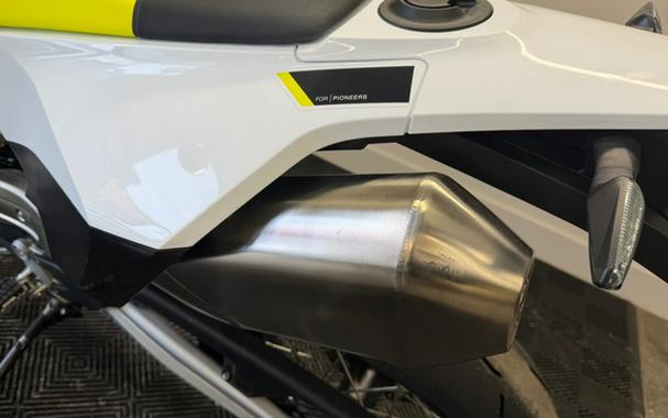 2026 Husqvarna Motorcycles Supermoto 701