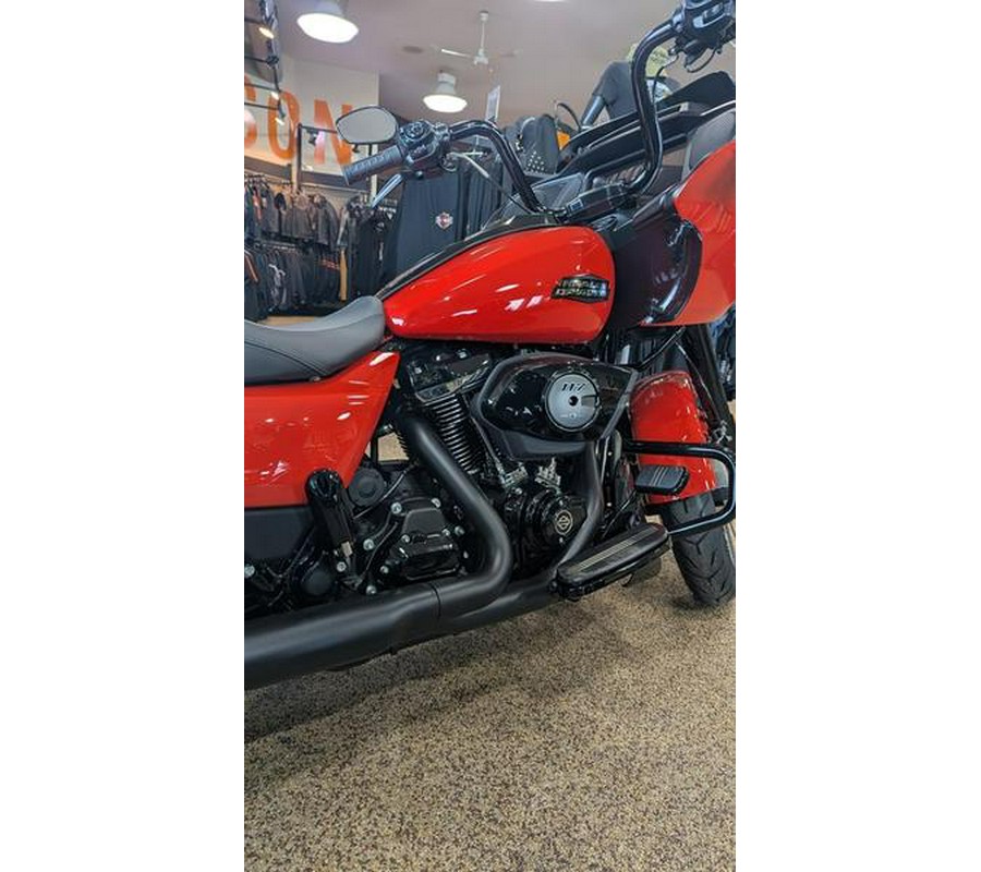 2026 Harley-Davidson® FLTRX - Road Glide®