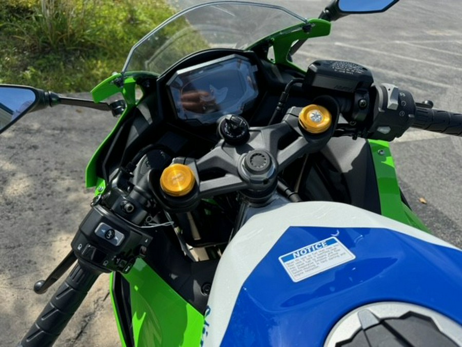 2024 Kawasaki Ninja ZX-4RR 40th Anniversary Edition ABS Lime Green/Pearl Crystal White/Blue