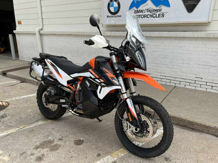 2022 KTM 890 Adventure R