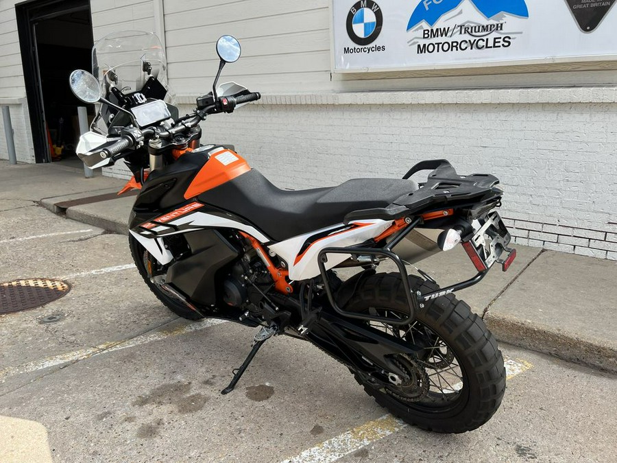 2022 KTM 890 Adventure R