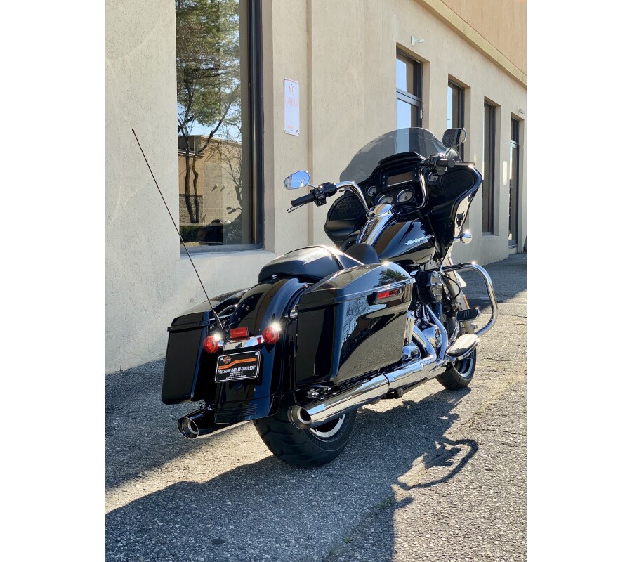 2018 Harley-Davidson Road Glide FLTRX