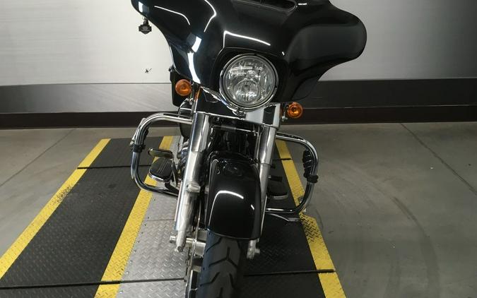 2018 Harley-Davidson® FLHX - Street Glide®