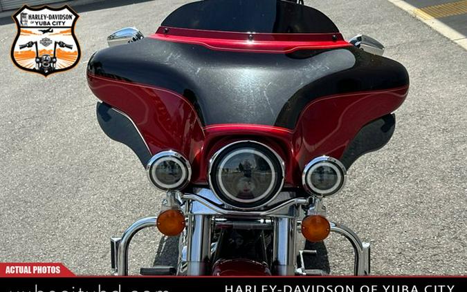 2012 Harley-Davidson Electra Glide Ultra Classic FLHTCU103