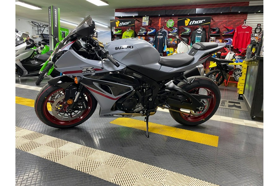 2024 Suzuki GSX-R1000