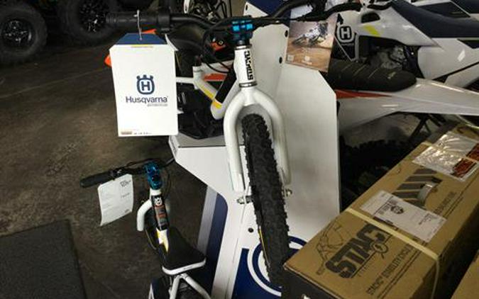 2023 Husqvarna 16eDrive