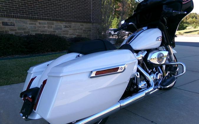 2024 Harley-Davidson® FLHX - Street Glide®