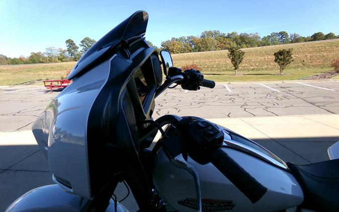 2024 Harley-Davidson® FLHX - Street Glide®