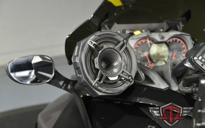 2017 Can-Am Spyder F3 6-Speed Manual (SM6)