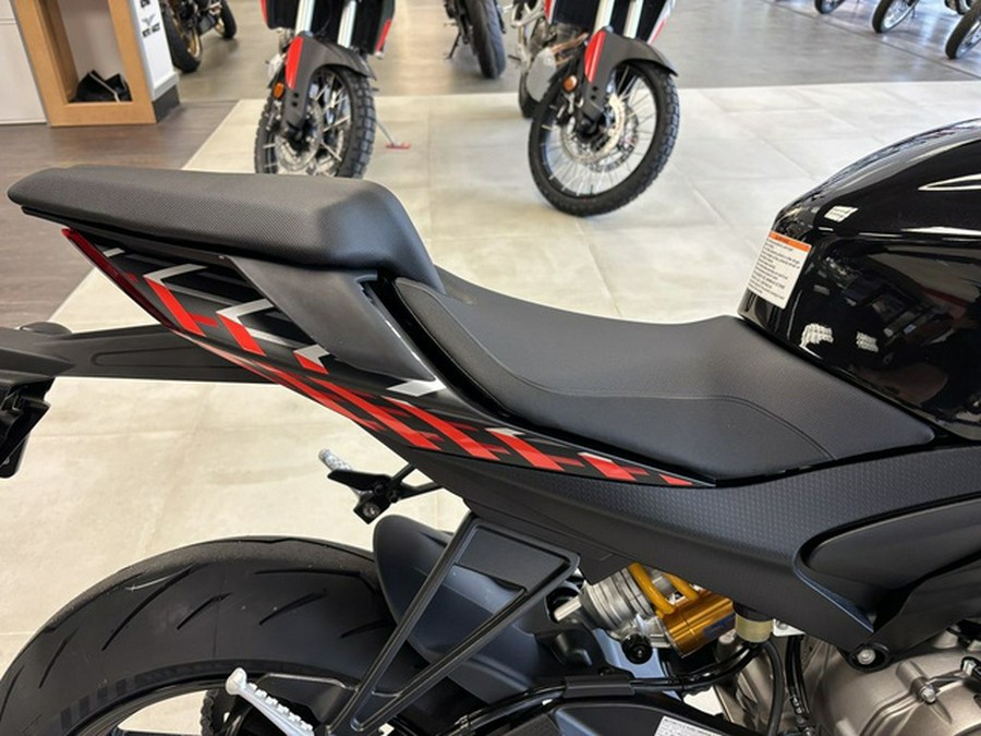 2027 Aprilia Tuono 660 Factory
