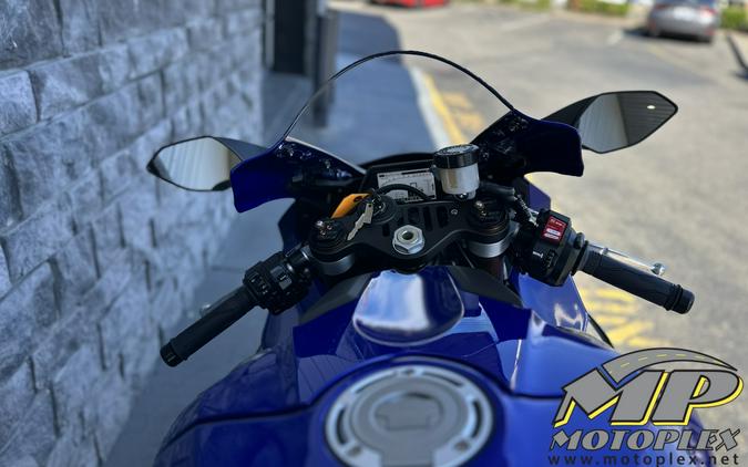 2026 Yamaha YZF-R1